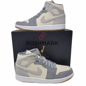 Nike Air Jordan 1 Coconut Milk SE Mid Women 6